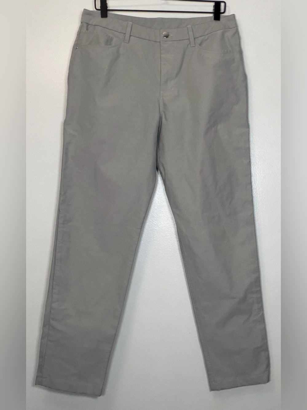 lululemon athletica Men's Light Gray Chino Pants